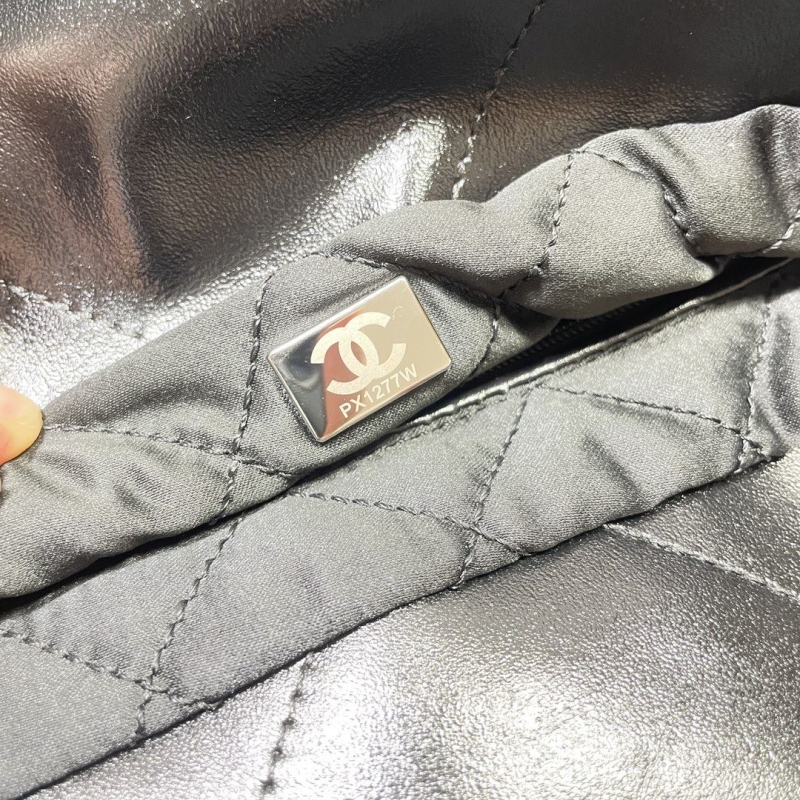 Ch**el hobo 22 bags